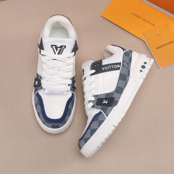 LV トレイナー ライン スニーカー