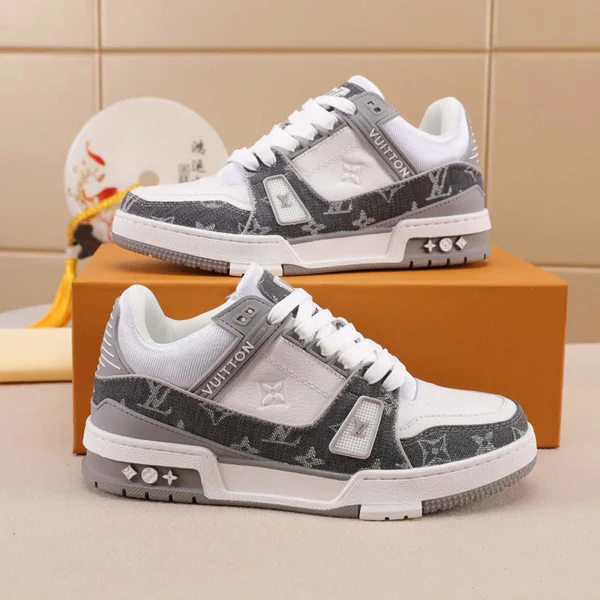 LVトレイナー メンズ スニーカー