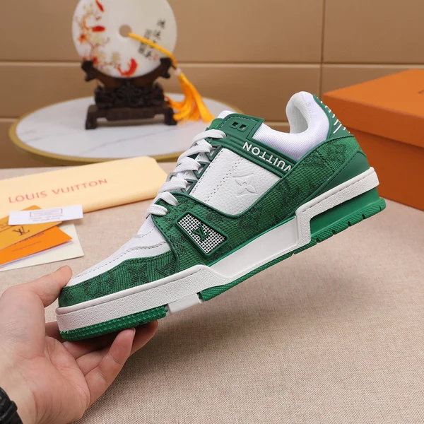 ルイヴィトン スニーカースーパーコピー