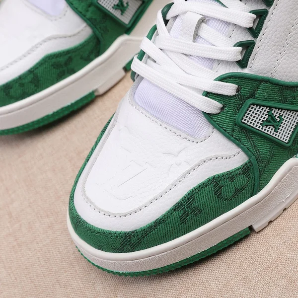 ルイヴィトン スニーカースーパーコピー