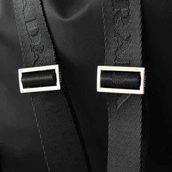 プラダ リナイロン バックパック