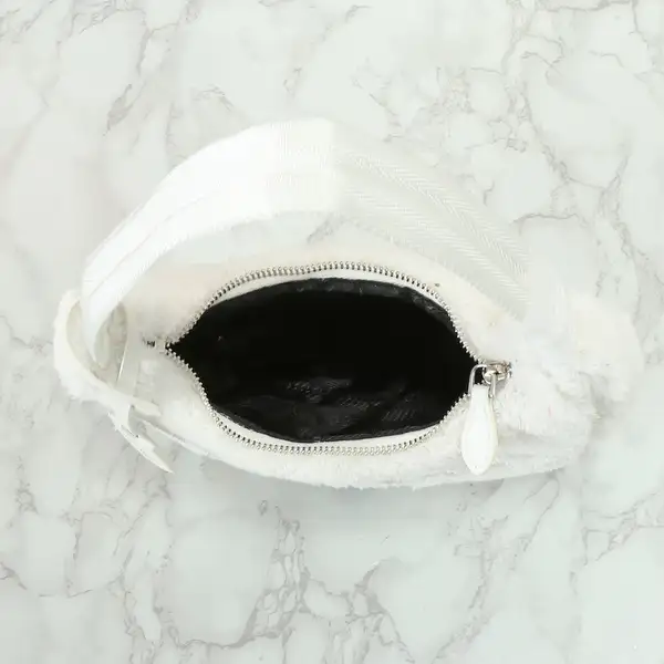 PRADA Re Edition 2000