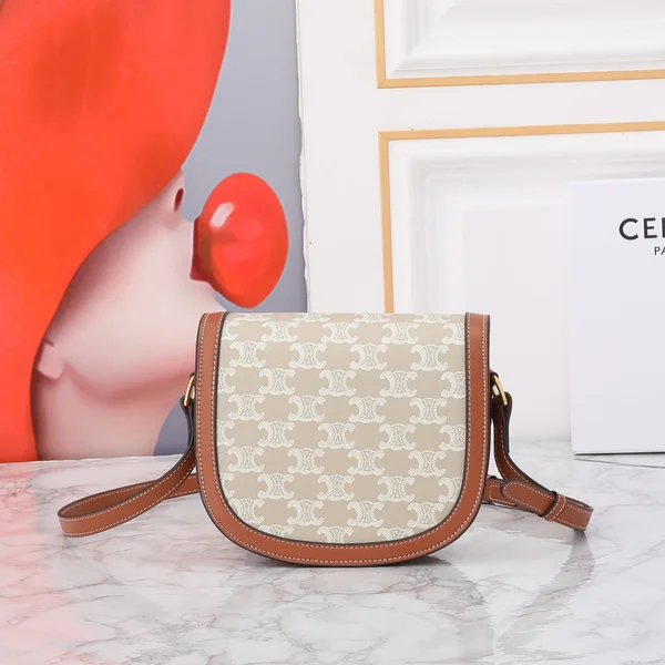 CELINE Teen besace Triomphe