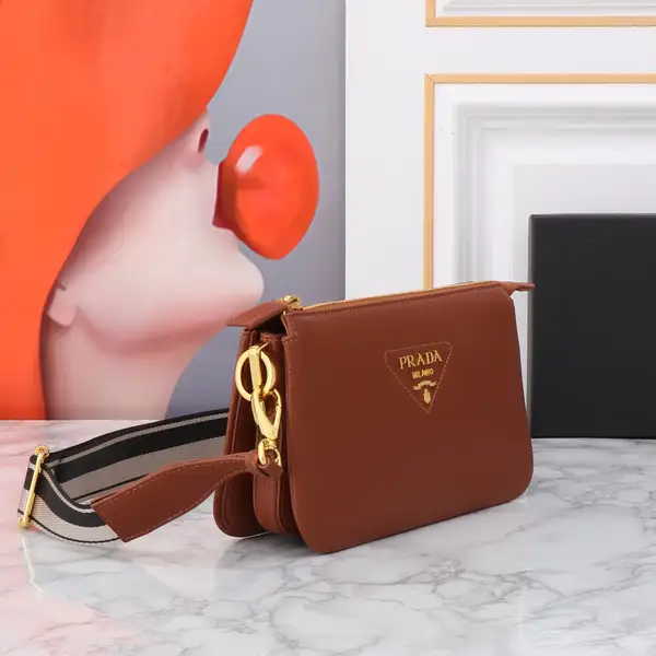 PRADA 1BH192コピー