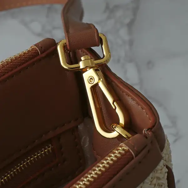 プラダ バッグ 2025AW