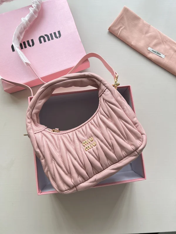 ミュウミュ5BC125 スーパーコピー