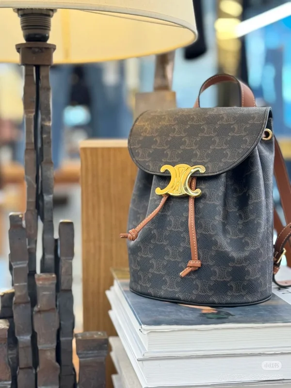 上品 セリーヌ リュック バッグ