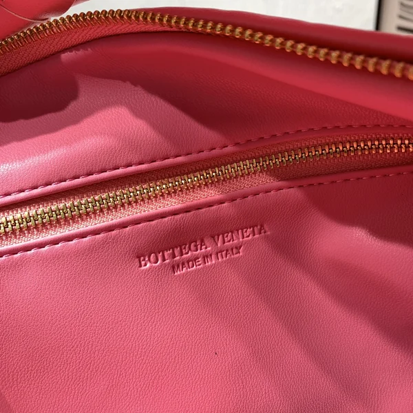 ボッテガヴェネタ バッグ コピー