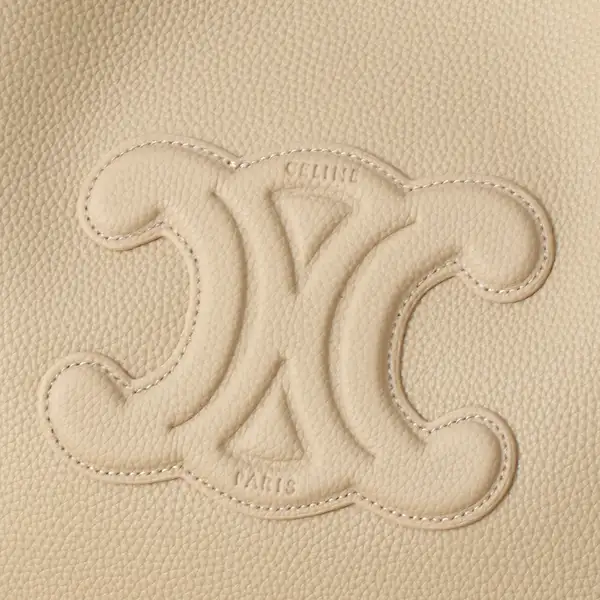 セリーヌ リオンフ レザー ハンドバッグ