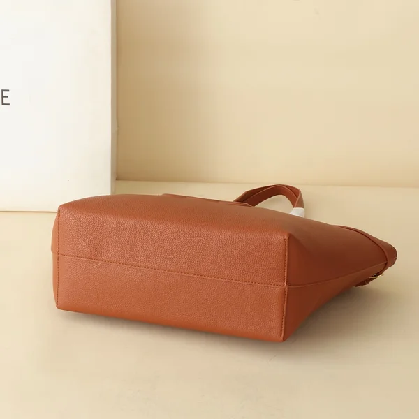 セリーヌ バッグ トリオンフ