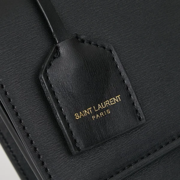 イブサンローラン バッグ ブラック