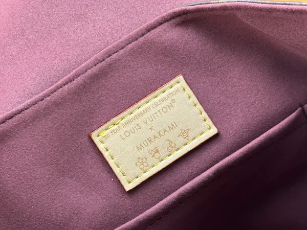 ルイヴィトン パック コピー