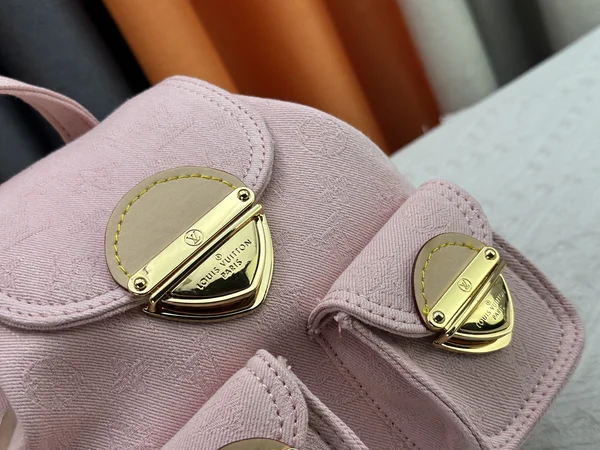 ルイヴィトン バックパックピンク