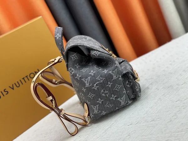 lv リュック 女子可愛い