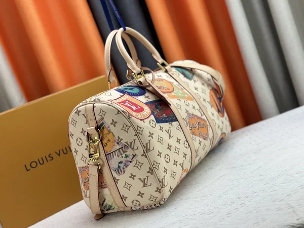 ルイヴィトン 旅行用バッグ 機内持ち込み