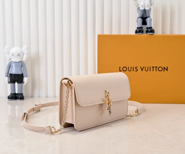 ルイヴィトン チェーン ショルダーバッグ