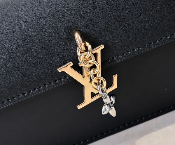 ルイヴィトン M14564 スーパーコピー