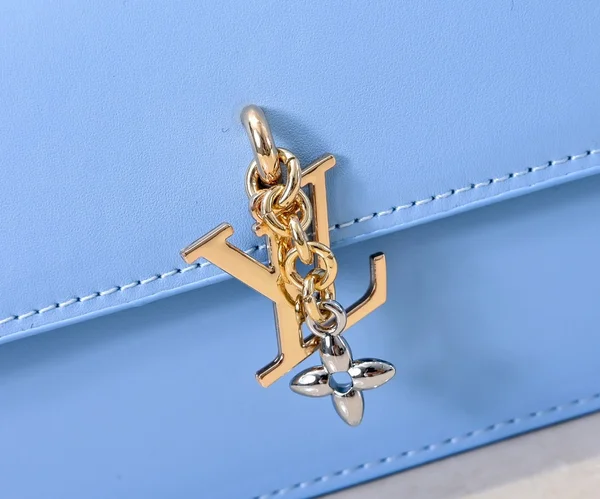 LVブルーム クロスボディバッグ