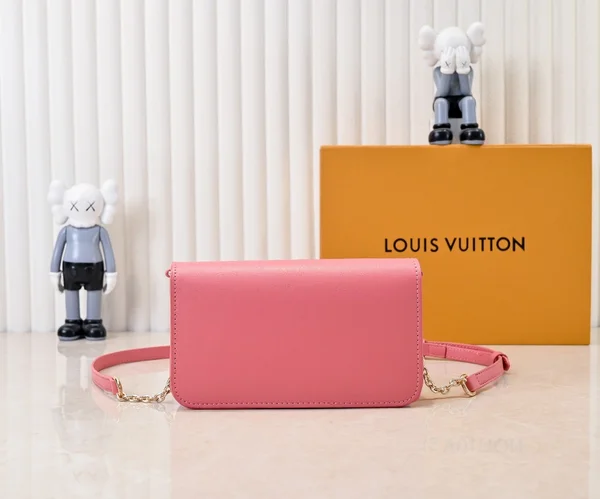 LV ブルーム ウォレット