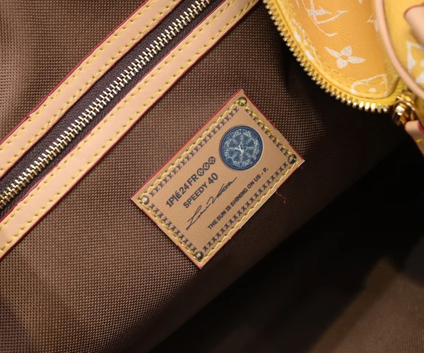 ルイヴィトン バッグ コピー