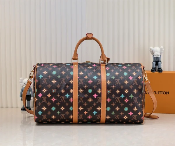 LOUIS VUITTON タイラー バンドリエール 50
