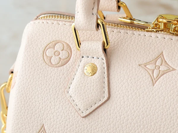 ルイヴィトン 2awy ショルダーバッグ クリームベージュ