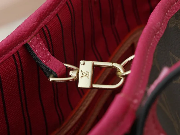 ルイヴィトン ネヴァーフル MM