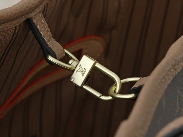 ヴィトンモノグラムネヴァーフルMM