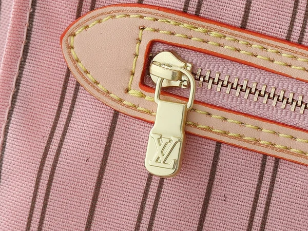 ルイヴィトン 2awyショルダーバッグ レディース