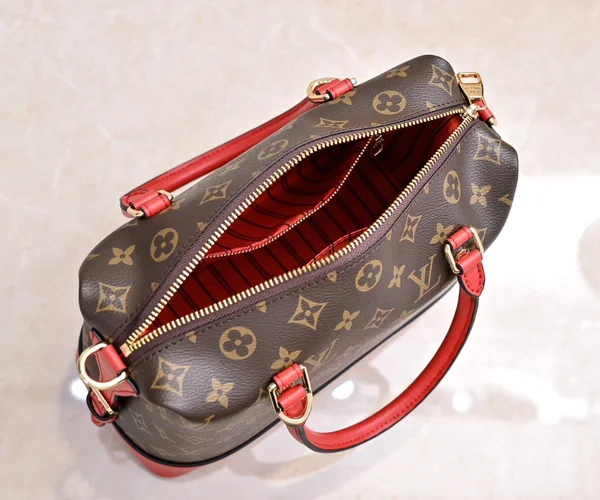 ルイ ヴィトン 2WAYバッグ 新品