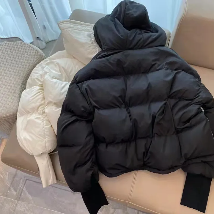 CHANELダウンジャケット 軽量