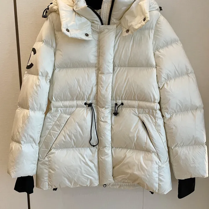 シャネル レディース ダウン