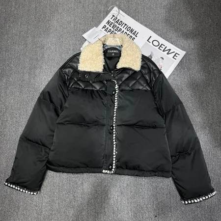 シャネル ダウン ジャケット