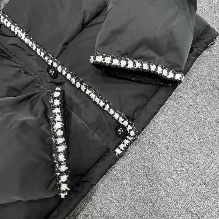 シャネルショート丈 ダウンコート