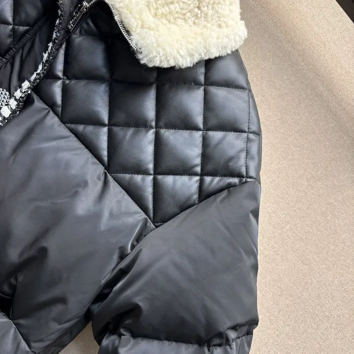 シャネル マドモアゼル ダウンジャケット