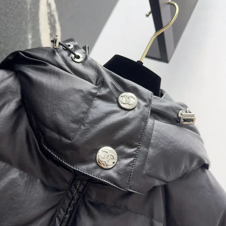 シャネル レザー アウター