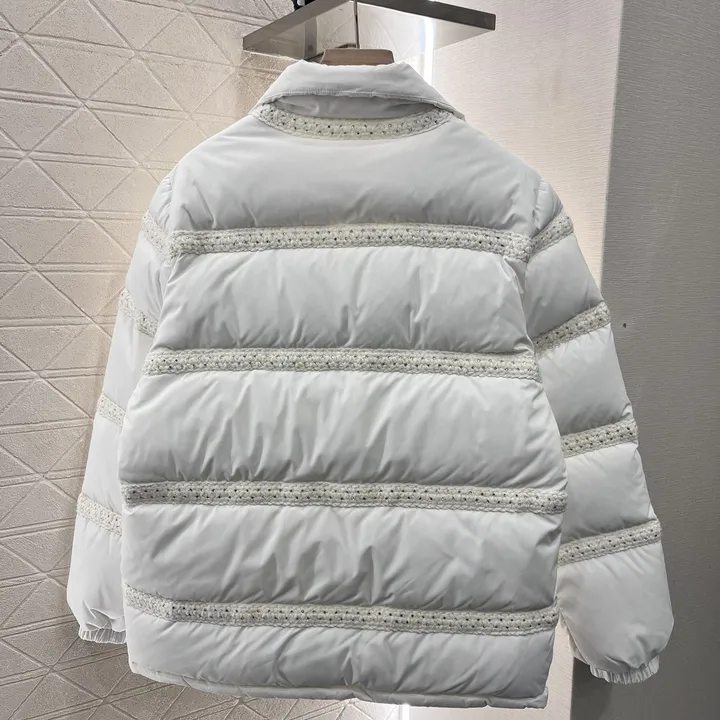 シャネル ダウン ジャケット ファブリック