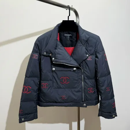 シャネル ココネージュ ダウンジャケット