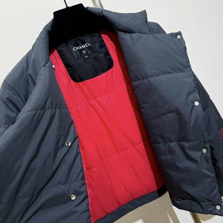 シャネル Coco Neige Puffer Jacke