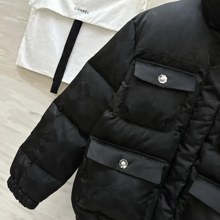 シャネル ダウンコート 大きいサイズ