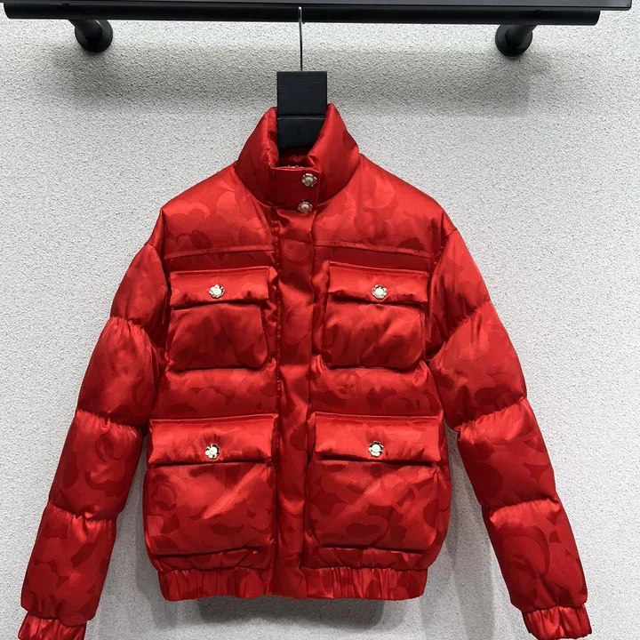 シャネル ダウン ジャケット レッド