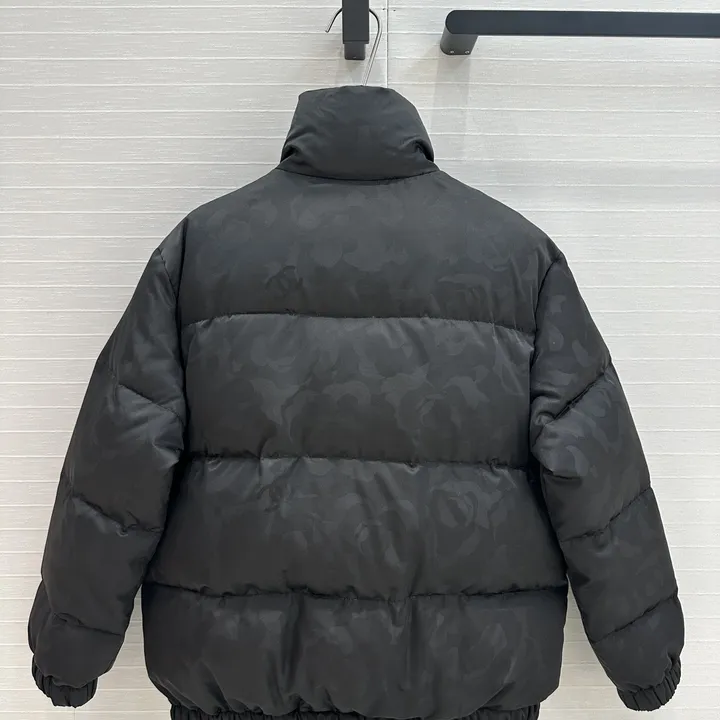 CHANEL ダウンジャケット ブラック