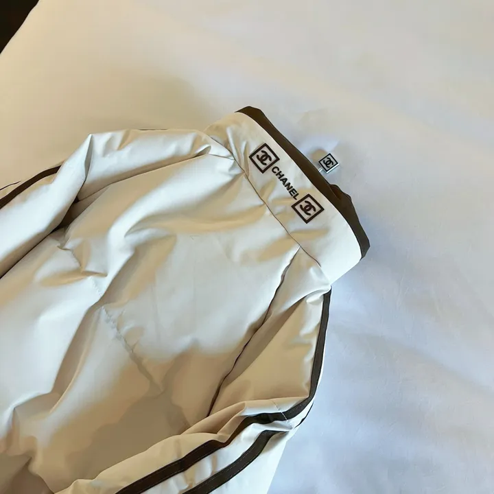 chanel ダウンジャケット コピー