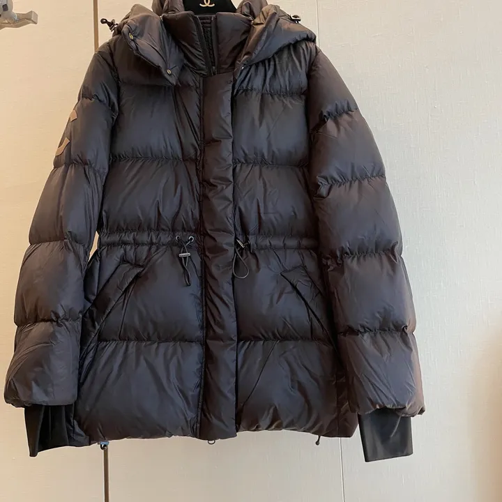 chanel ミドル丈 ダウンコート