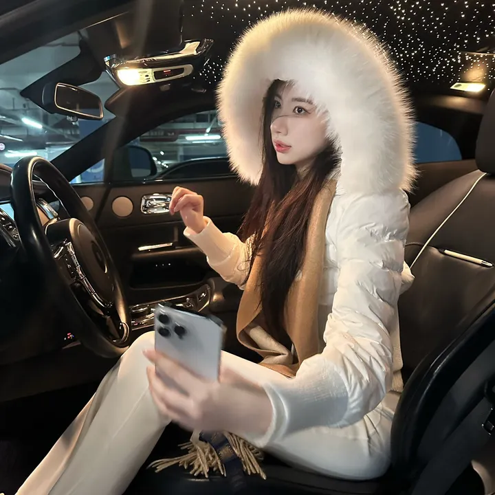 シャネル ダウン ホワイト