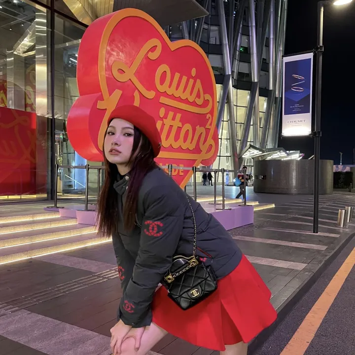 シャネル 防寒 ダウン