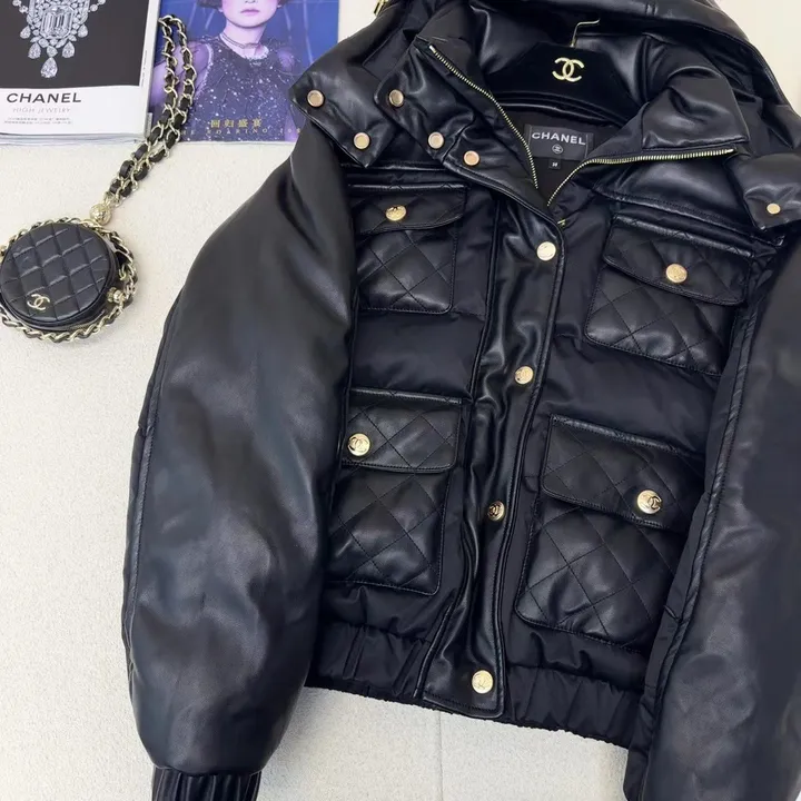 シャネル ダウンジャケットコレクション