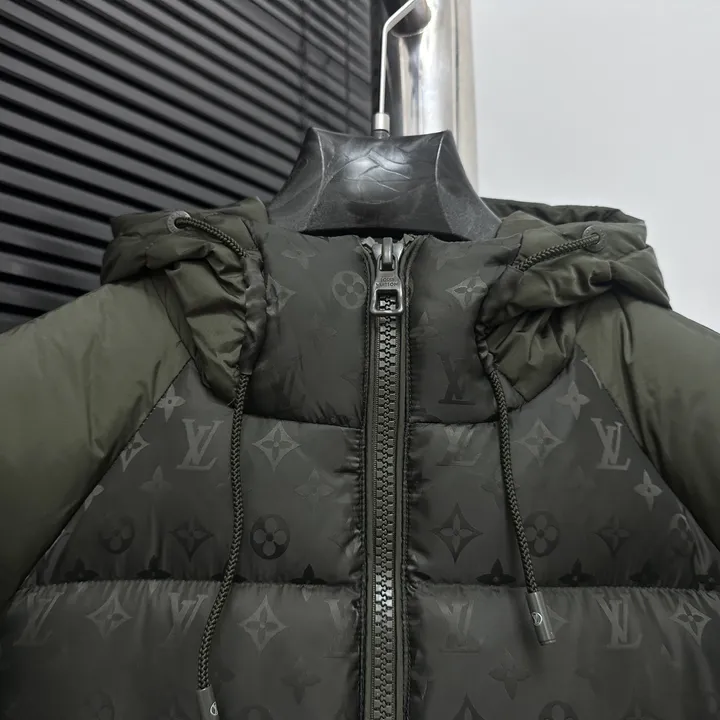 ルイヴィトン ダウンジャケット おしゃれ