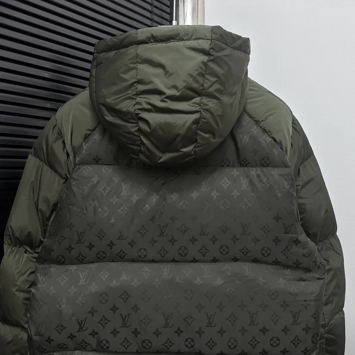 ハイブランド ダウンジャケット