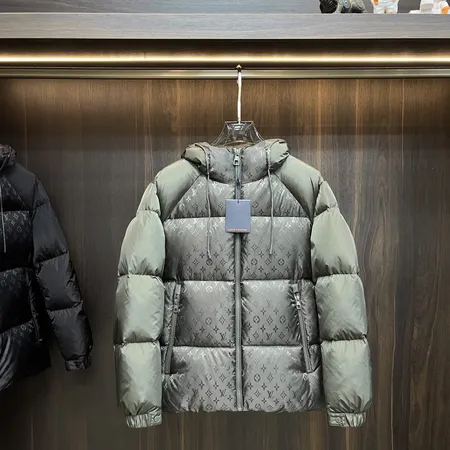 ルイヴィトン ダウン ジャケット メンズ